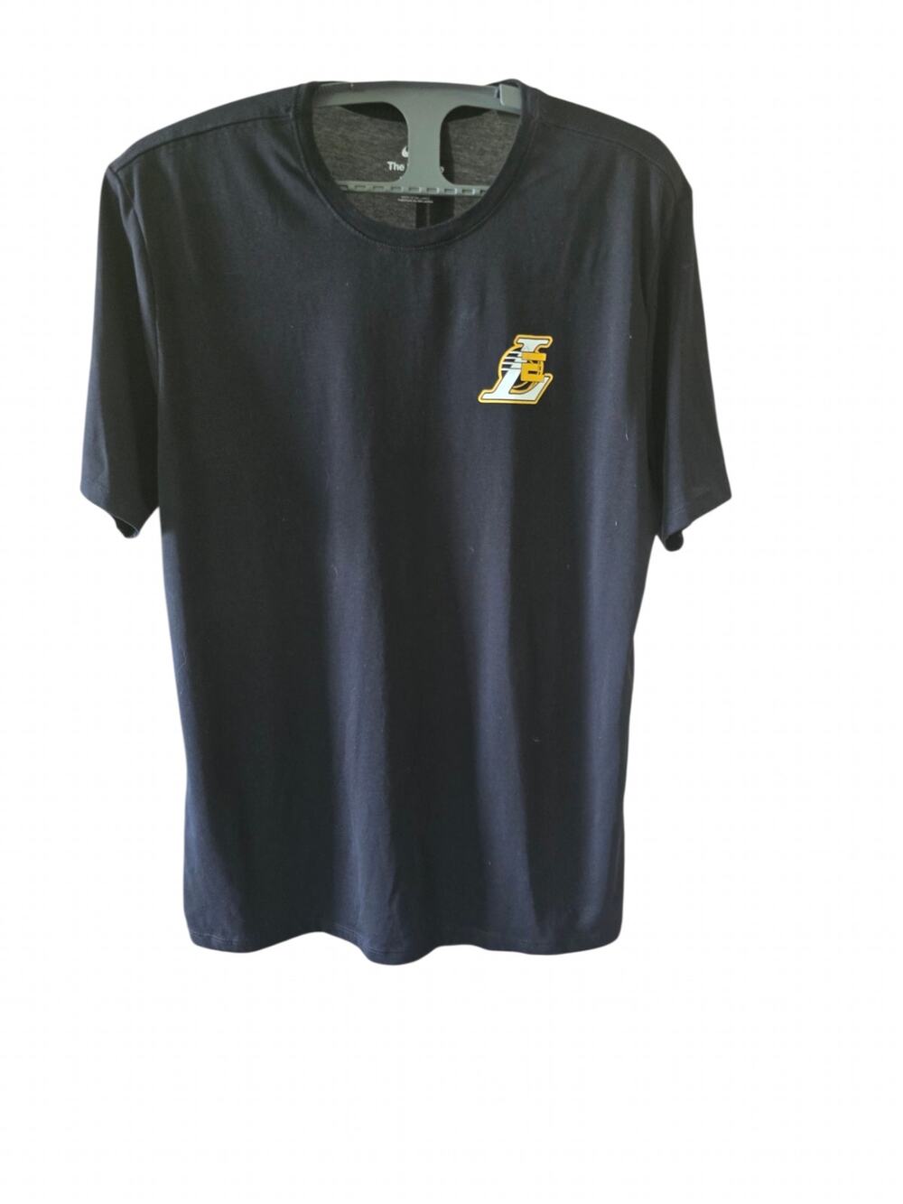 The Nike Tee Dri Fit Fort Zumwalt High School Size L Stretchable Athletic Wear